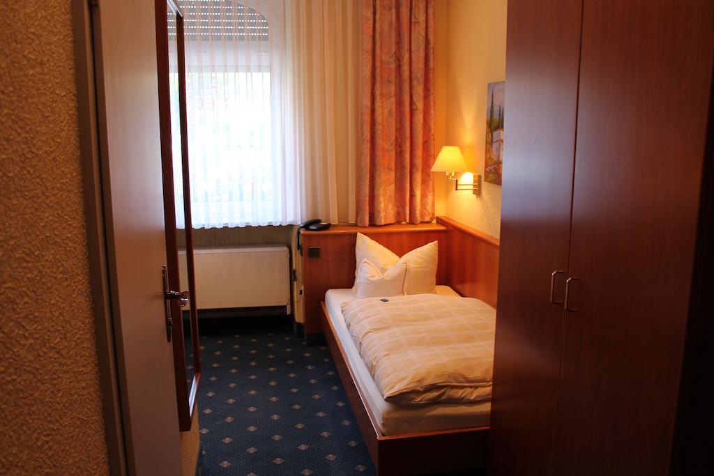 Hotel Luga 3*